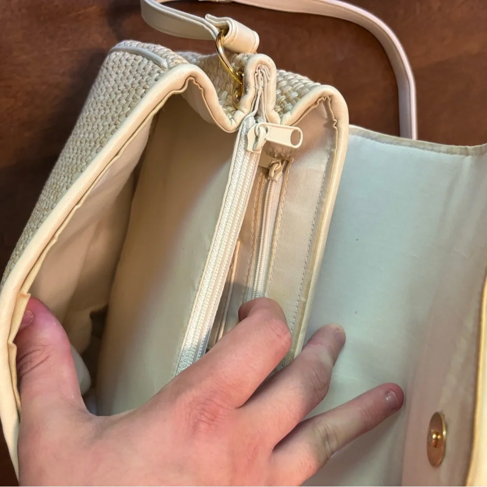 Etienne Aigner Cream Woven Crossbody Bag - Picture 6 of 7